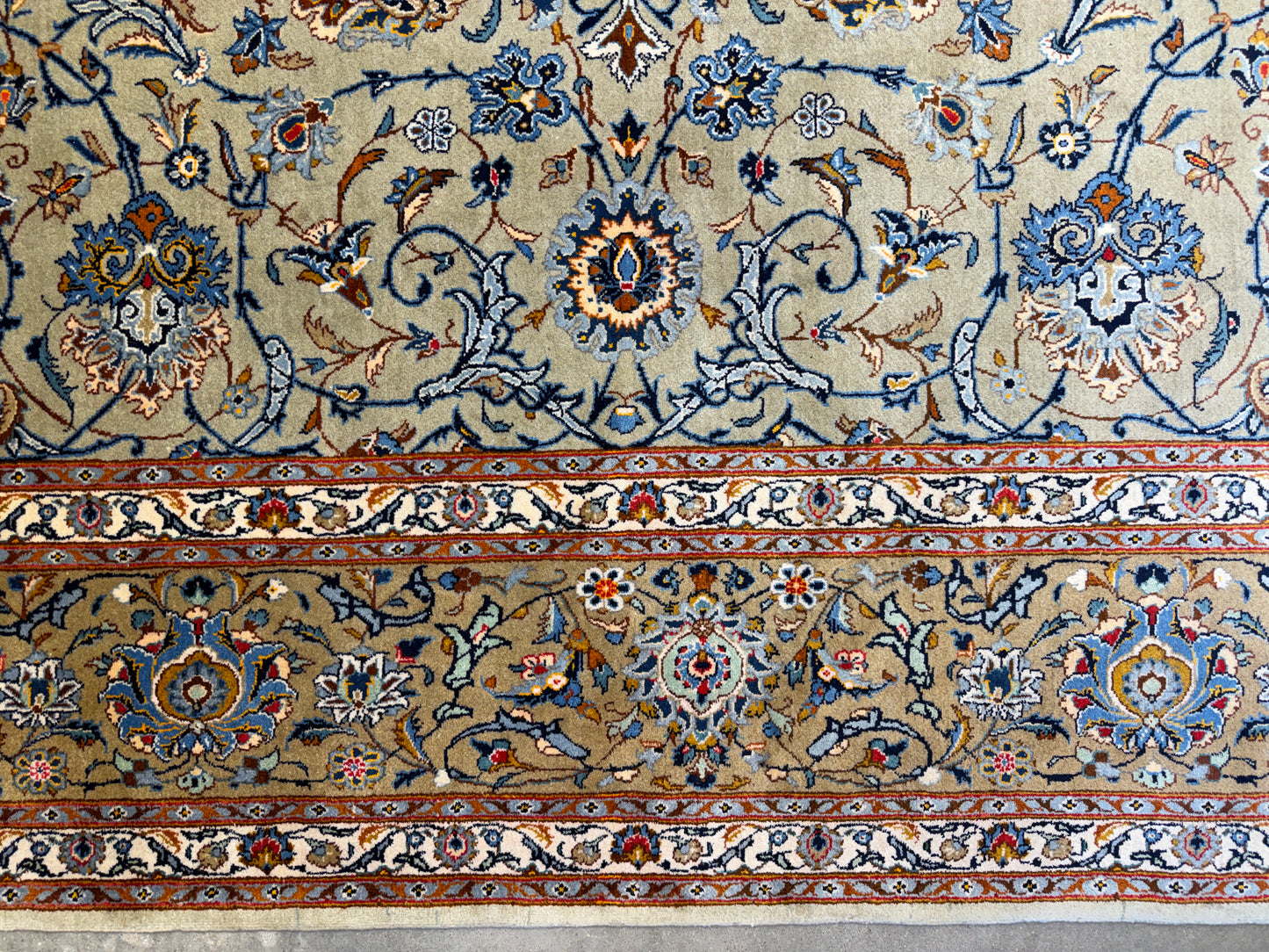 Hand-Knotted Persian Kashan Rug - 9’9”x13’8”