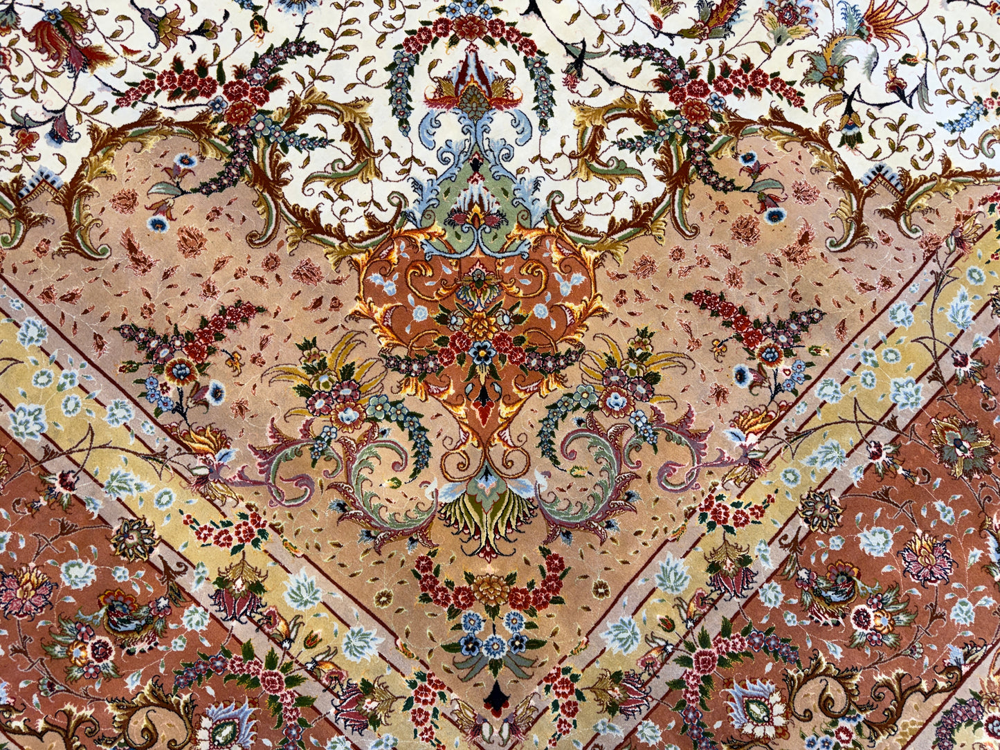 13’x19’8” Very Fine Hand-Knotted Persian Tabriz 80 Raj Signed Area Rug