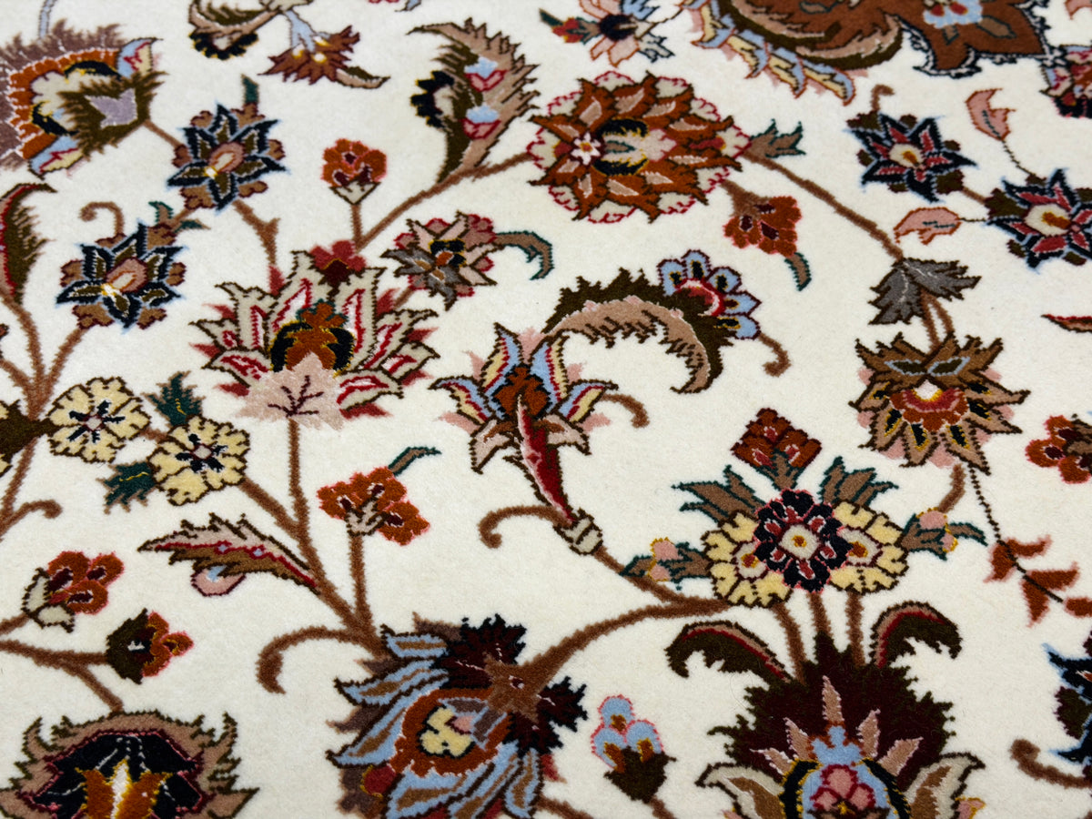 Hand-Knotted 60 Raj Persian Tabriz Rug - 6'7"x10'1"