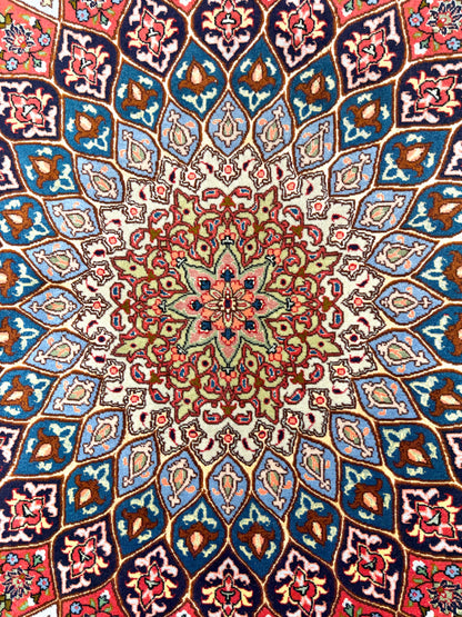 Hand-Knotted 60 Raj Persian Tabriz Rug - Dome Design - 6'8"x10'7"