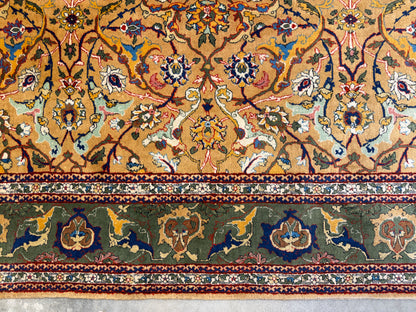 Hand-Knotted Persian Kashan Rug - 9’9”x14’5”