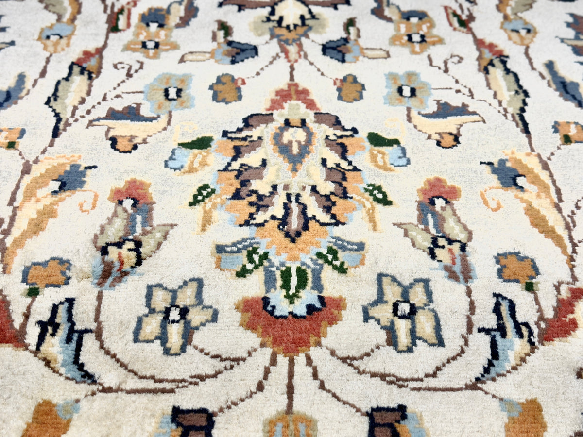 Hand-Knotted 100% Kashmiri Silk Rug - 4’11”x8’1”