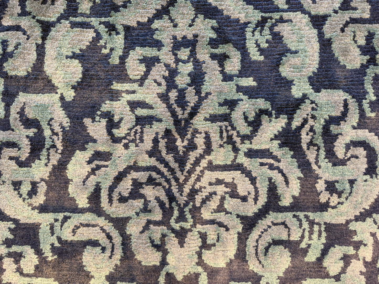 7’11”x9’9” Hand-Knotted Wool Contemporary Area Rug