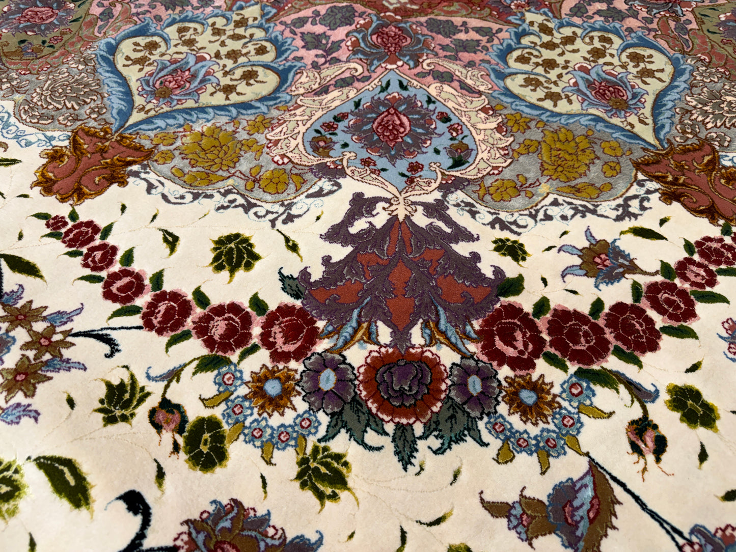 13’x19’10” Very Fine Hand-Knotted 80 Raj Persian Tabriz Rug - Signed