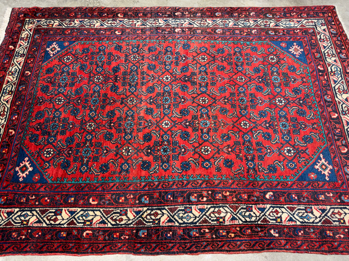 Hand-Knotted Persian Hamadan Rug - 4’4”x6’9”