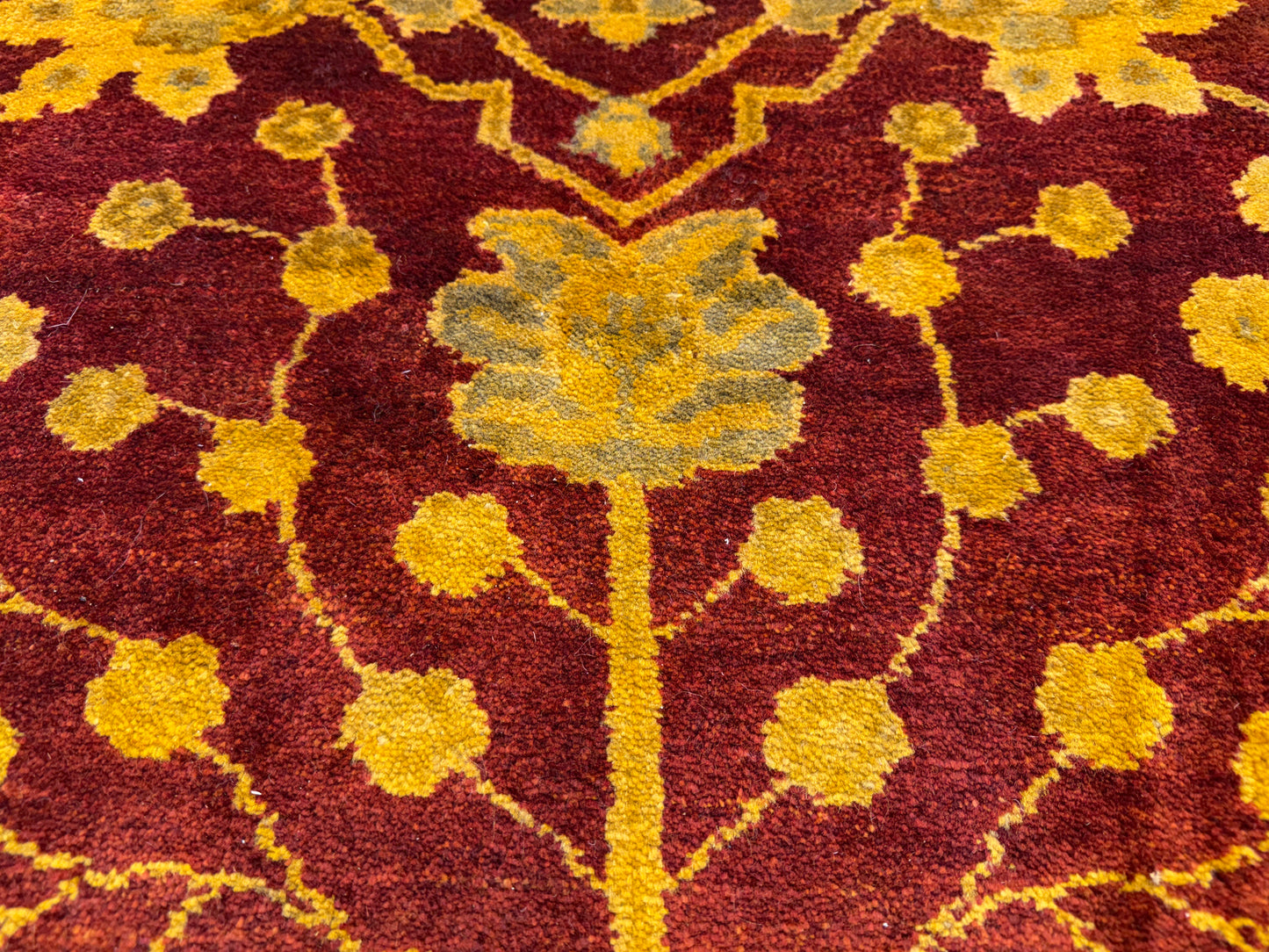8’1”x9’10” Hand-Knotted Wool Tibetian Area Rug