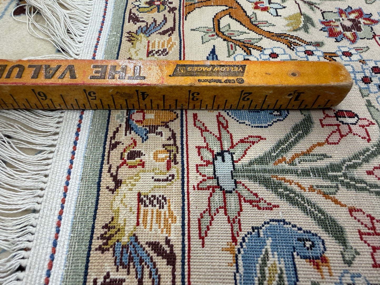 Hand-Knotted Pictorial Persian Isfahan Rug - 3’5”x5’3”