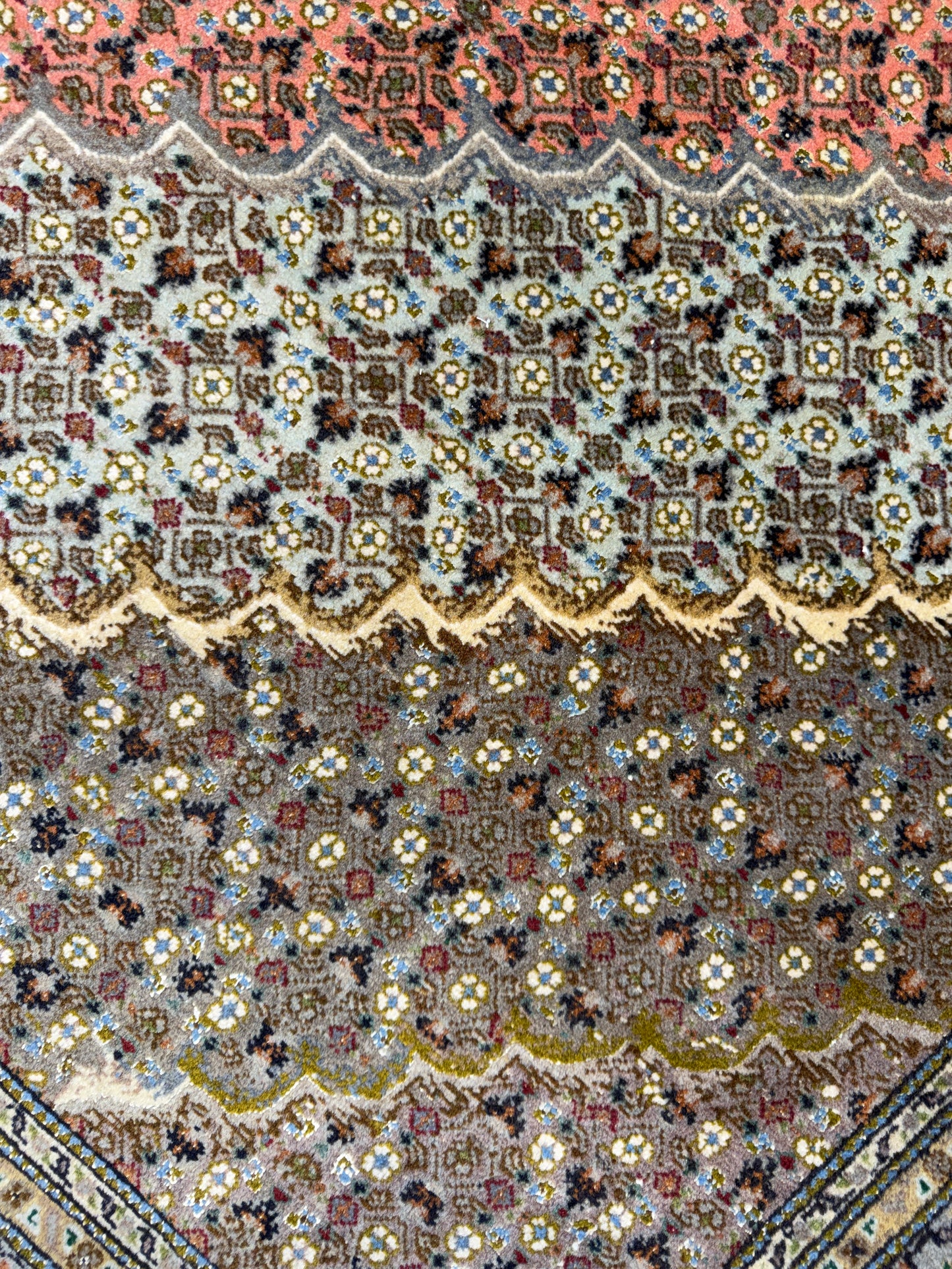 Hand-Knotted Persian Tabriz Mahi Rug - 9’10”x12’3”