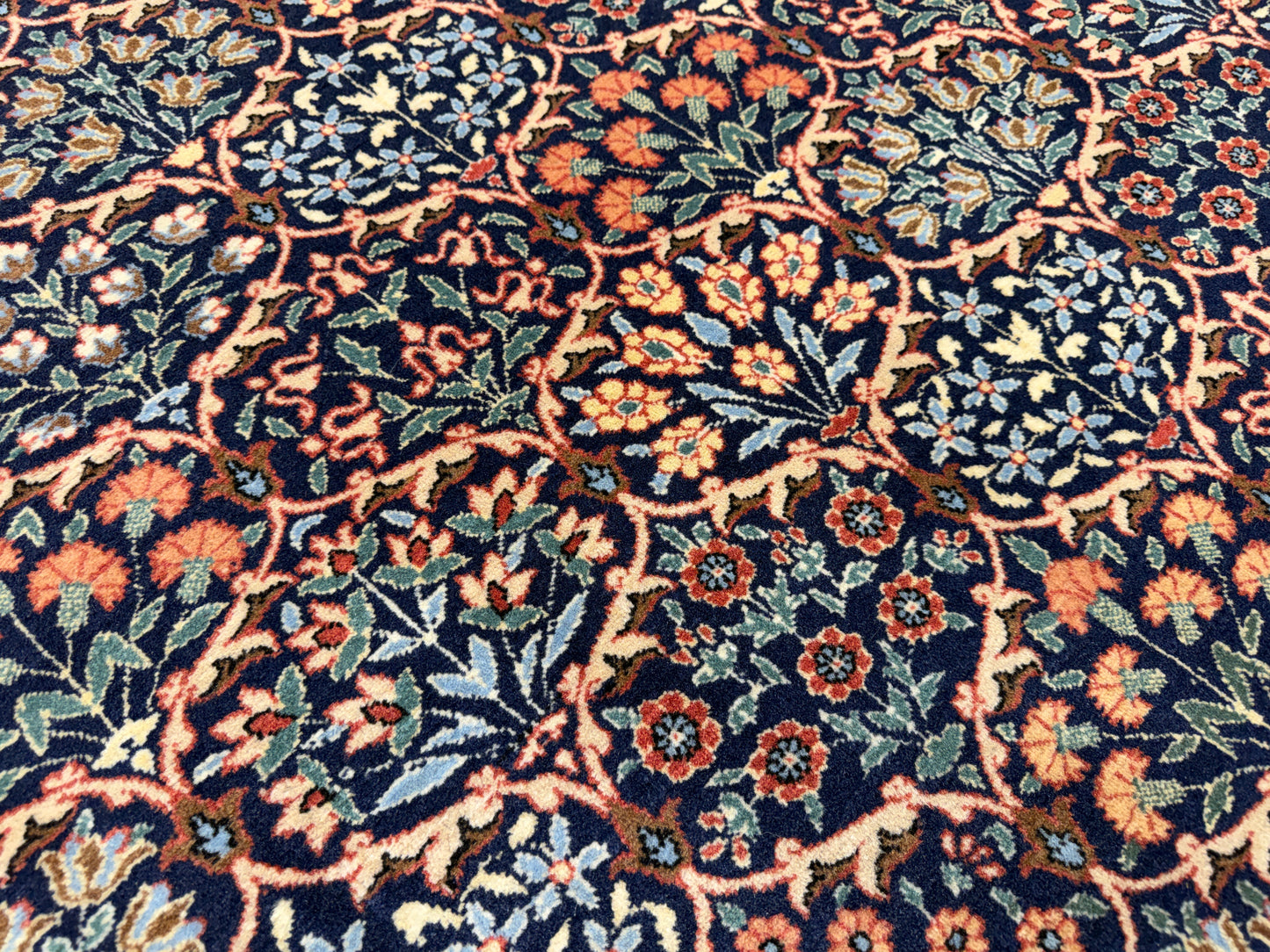 Hand-Knotted Hereke Rug - 6’8”x9’9”