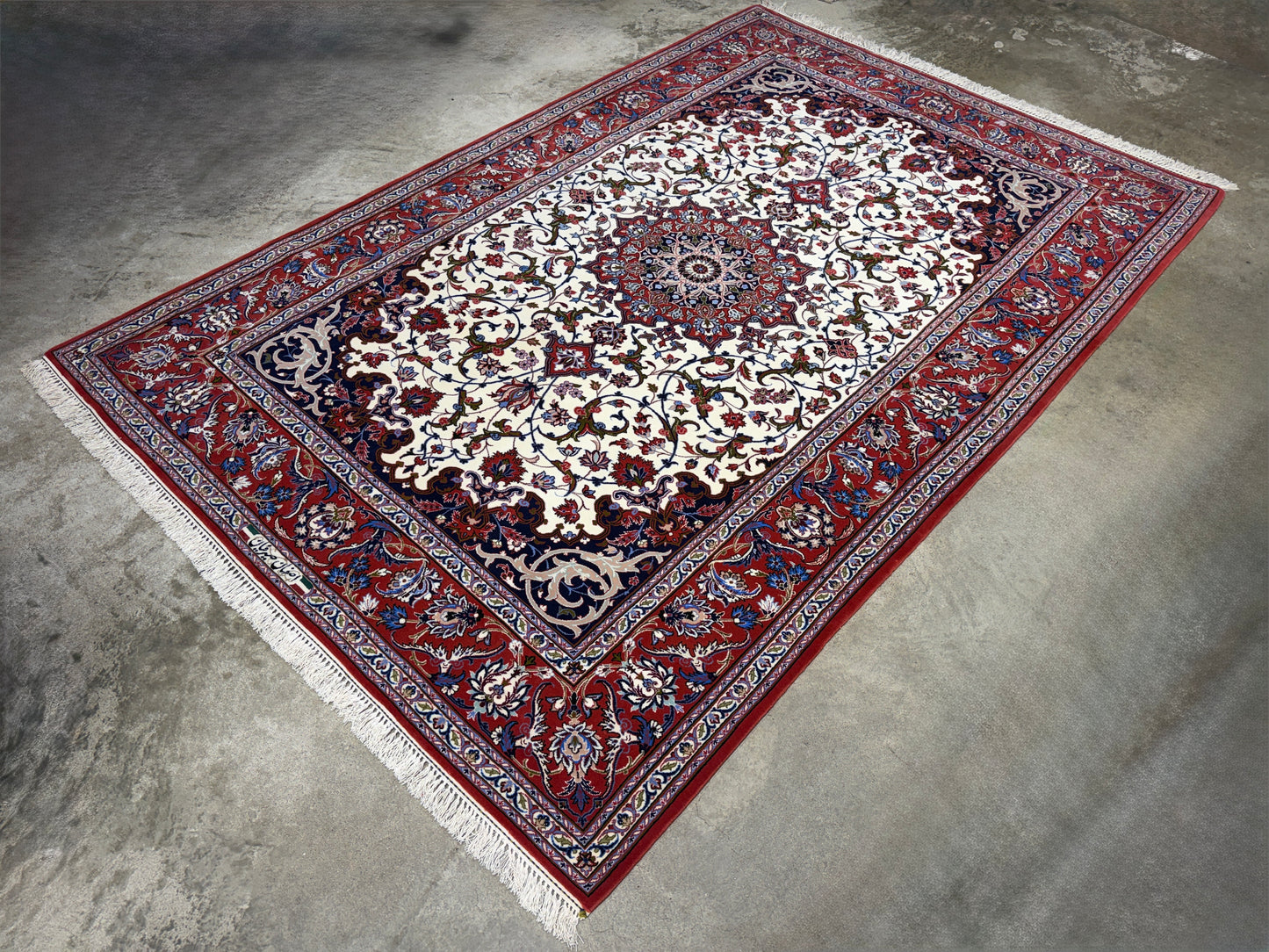 Hand-Knotted Persian Isfahan Rug - Signed Seirafian - 5’x7’4”