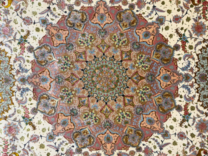 9’9”x13’9” Very Fine Hand-Knotted Persian Tabriz 80 Raj Signed Area Rug