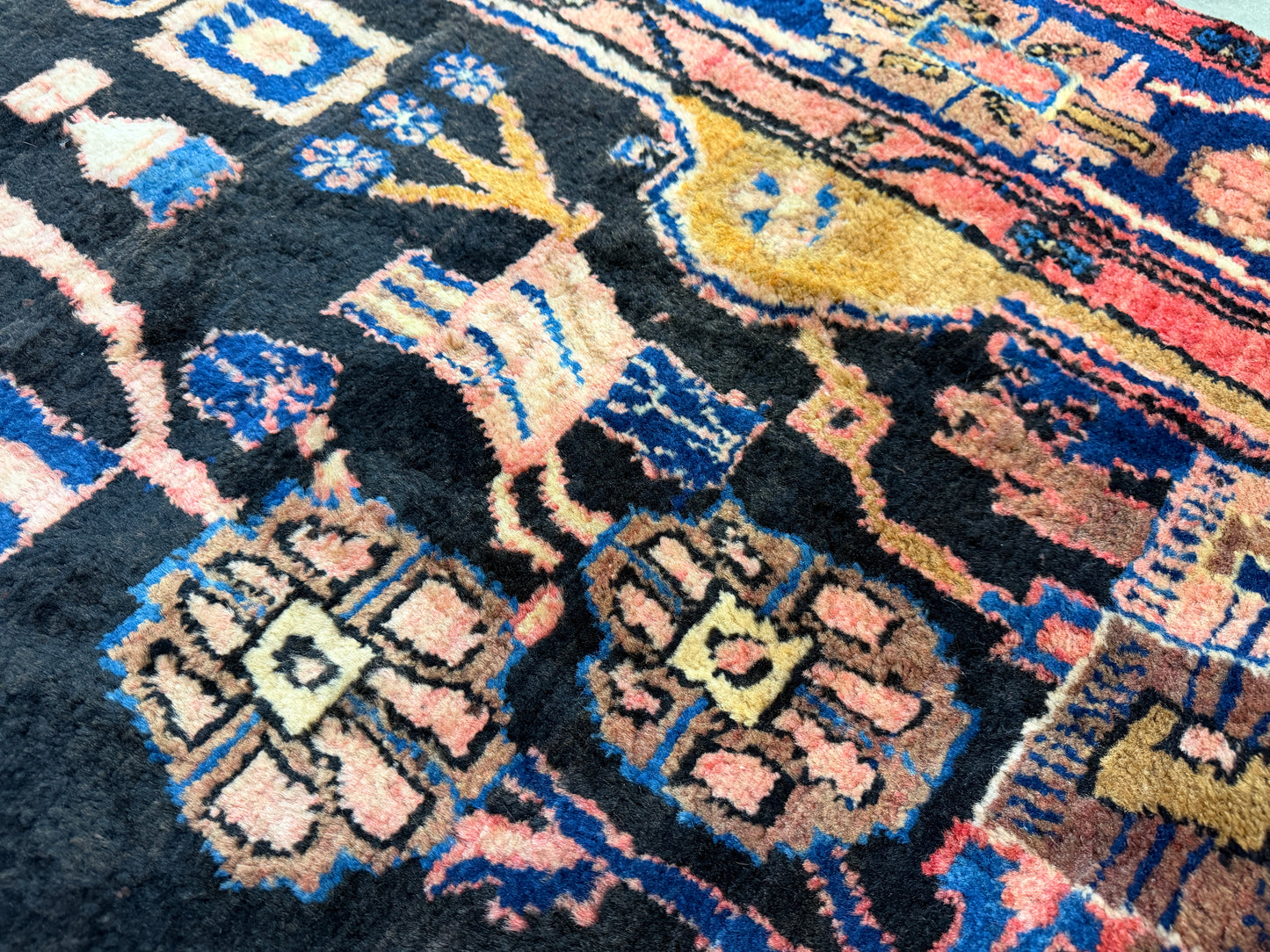 Hand-Knotted Persian Nahavand Rug - 5'4"x10'7"