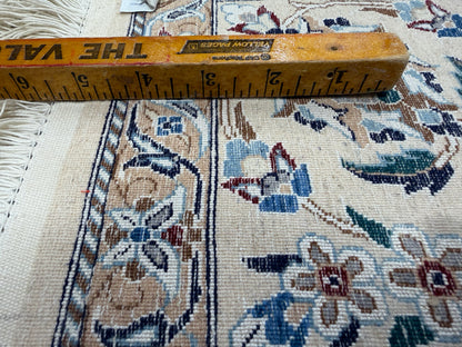 Hand-Knotted 6 La Persian Nain Rug - 4'4"x6'4"