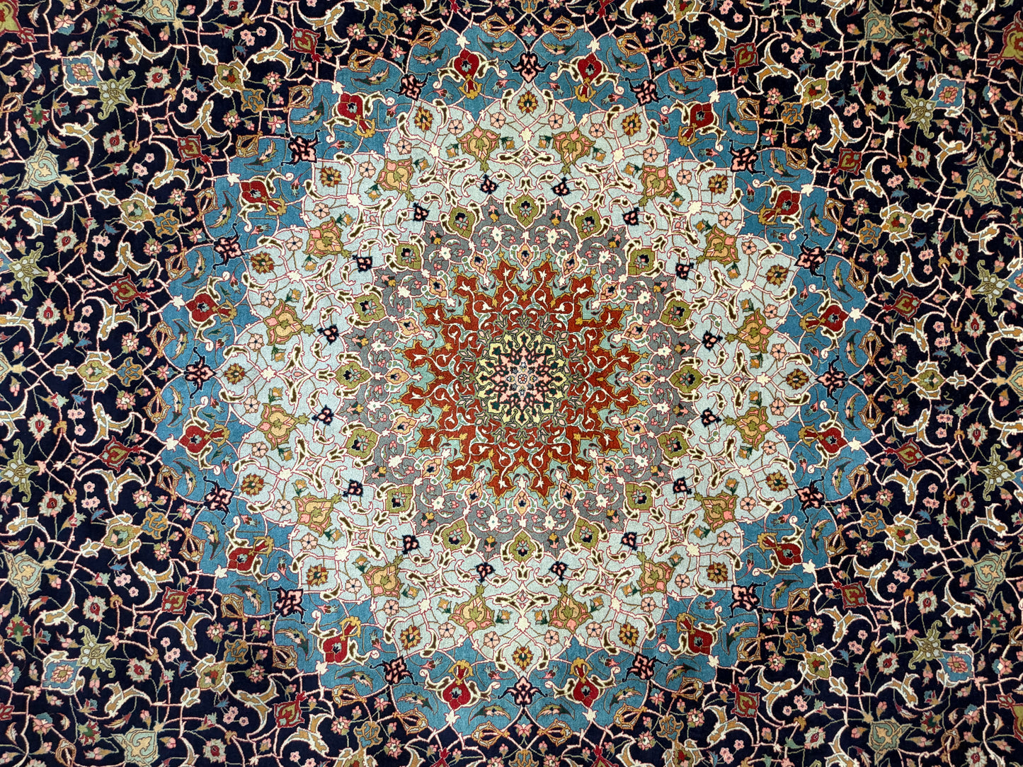Hand-Knotted 60 Raj Persian Tabriz Rug - Dome Design - 9’8”x12’10”