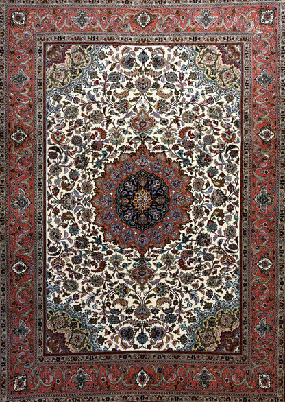 Hand-knotted Persian Tabriz Rug - 7’x10’8”