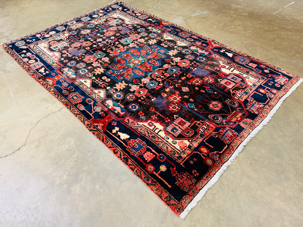 Hand-Knotted Persian Nahavand Rug - 5’6”x8’6”