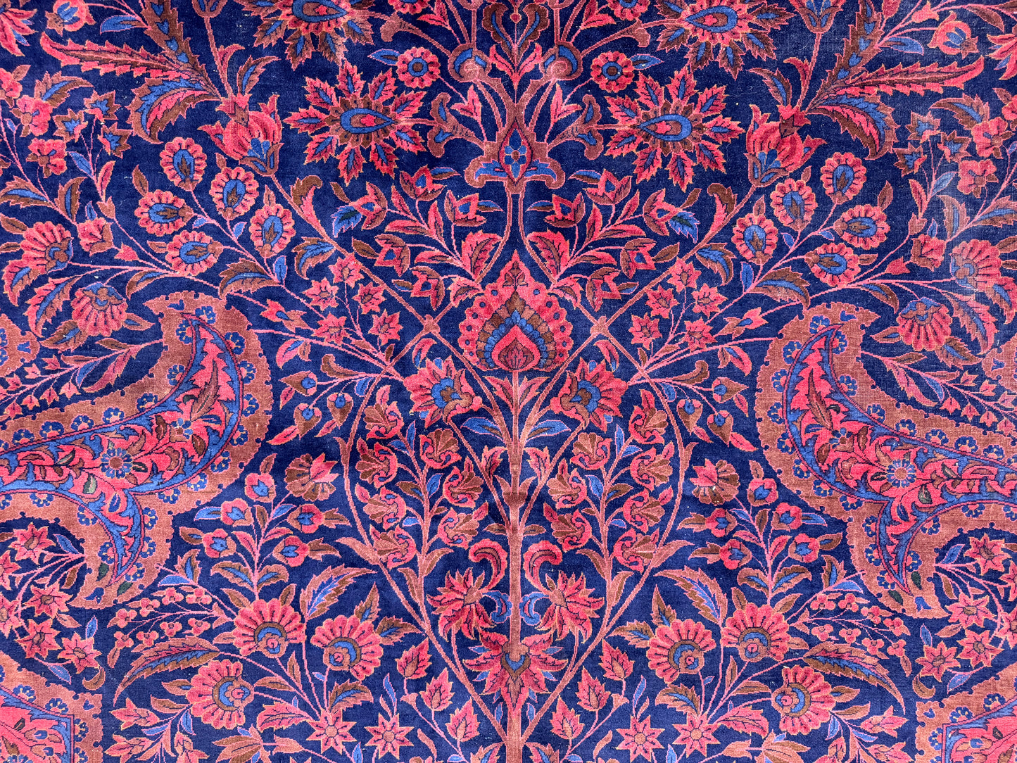 Antique Hand-Knotted Persian Kashan Rug - Signed Tavoschian - 8'6"x12'