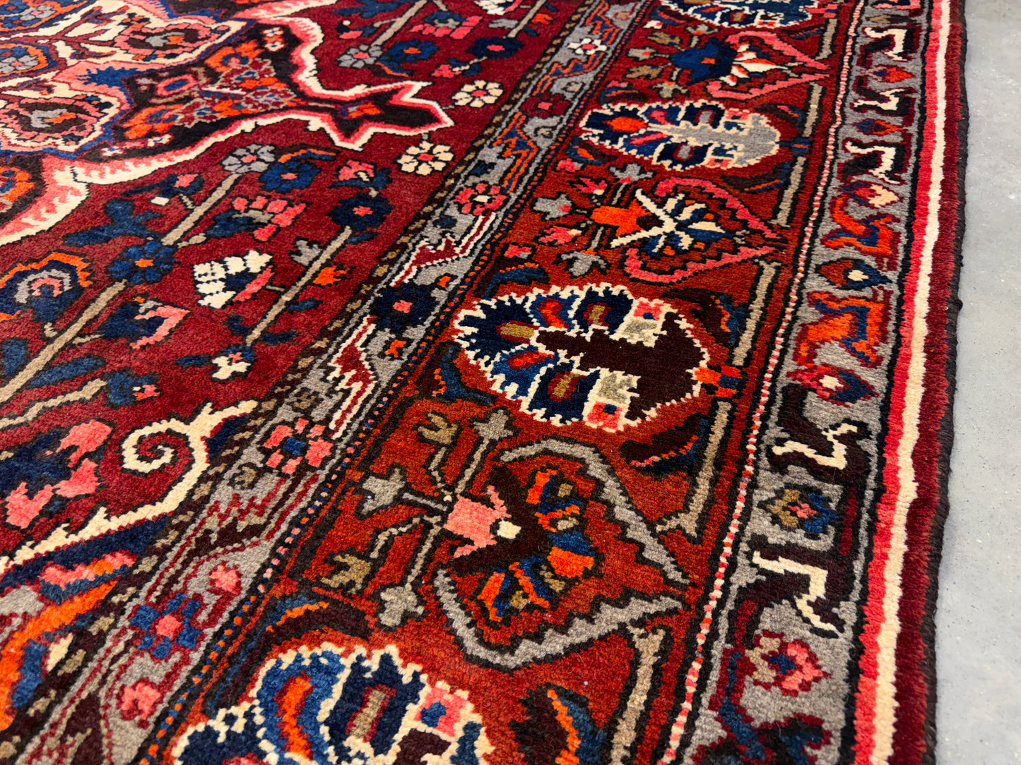10’2”x13’ Hand-Knotted Persian Bakhtiari Area Rug