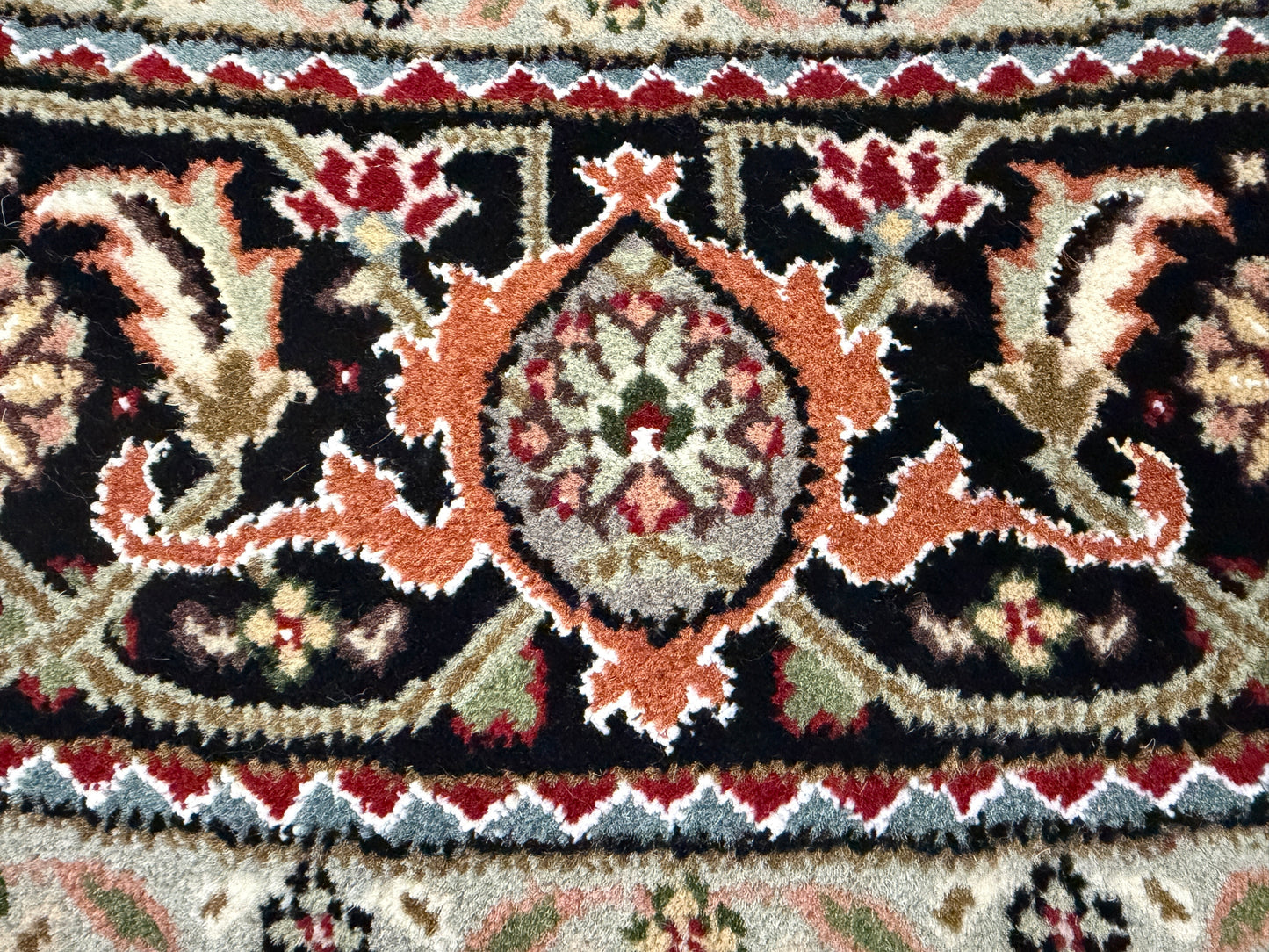 8’ Diameter Hand-Knotted Wool Indian Round Mahi Oriental Rug - 8x8 Handmade Carpet