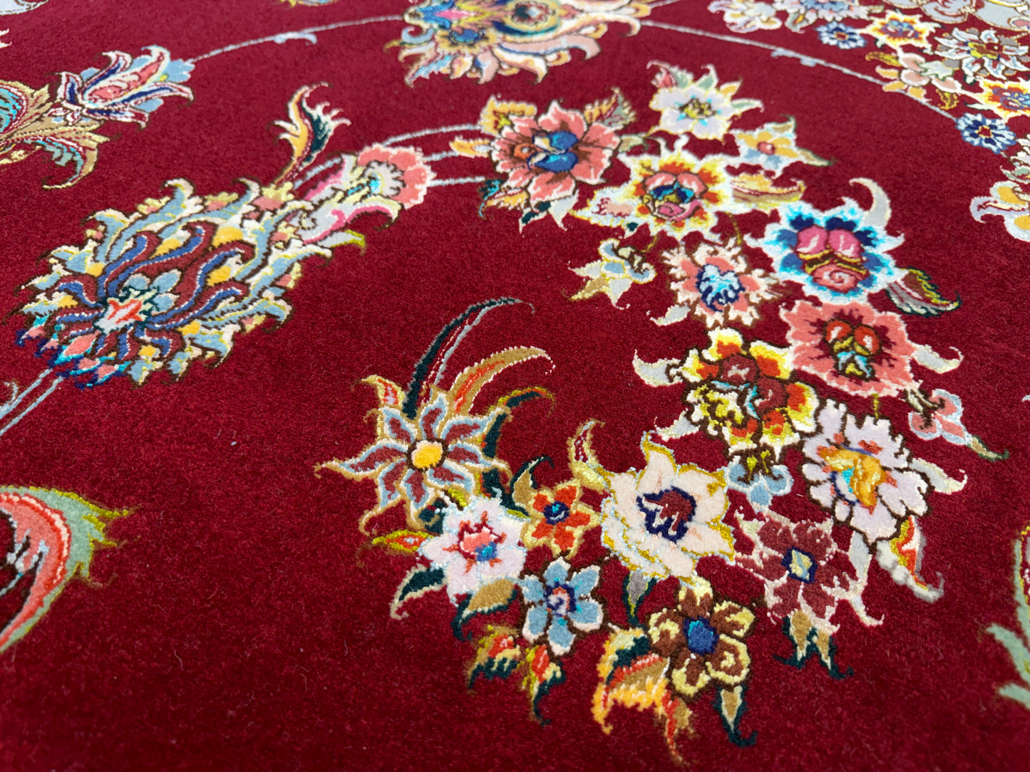 Hand-Knotted 70 Raj Persian Tabriz Rugs - Signed Gharabaghi - 9’10”x13’2”