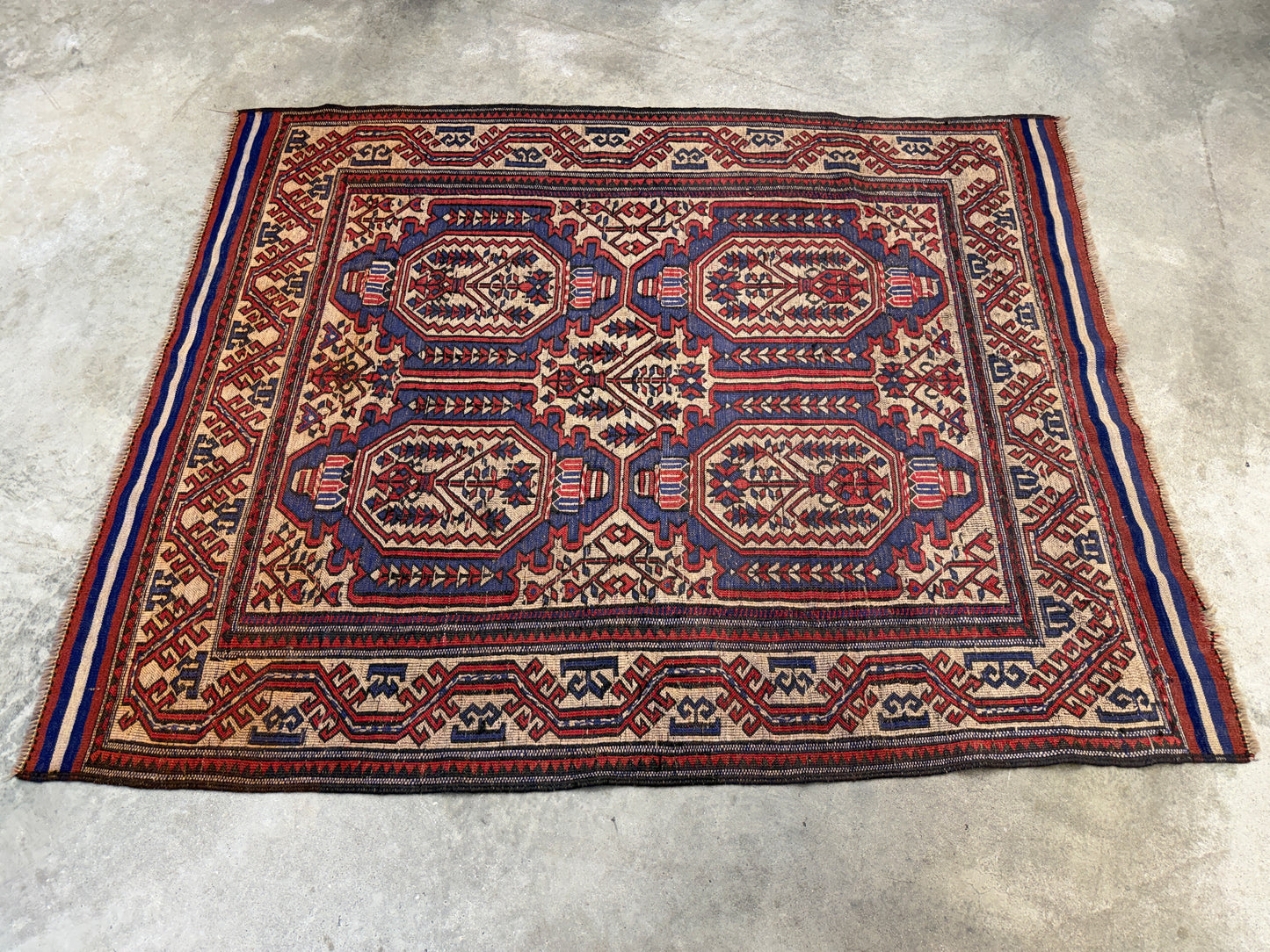 4’8”x5’10” Hand-Knotted Wool Flatweave Oriental Area Rug