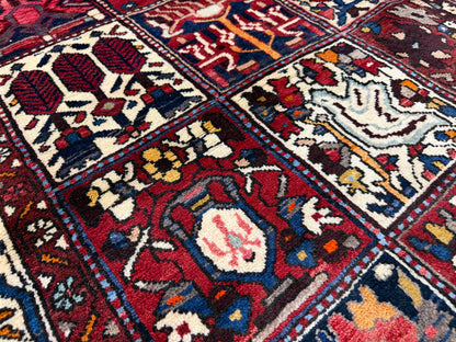 Hand-Knotted Persian Bakhtiari Rug - 5’5”x10’8”