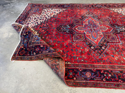 Hand-Knotted Persian Heriz Rug - 7’3”x10’3”