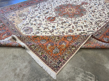 9’8”x13’8” Very Fine Hand-Knotted Persian Tabriz 80 Raj Area Rug