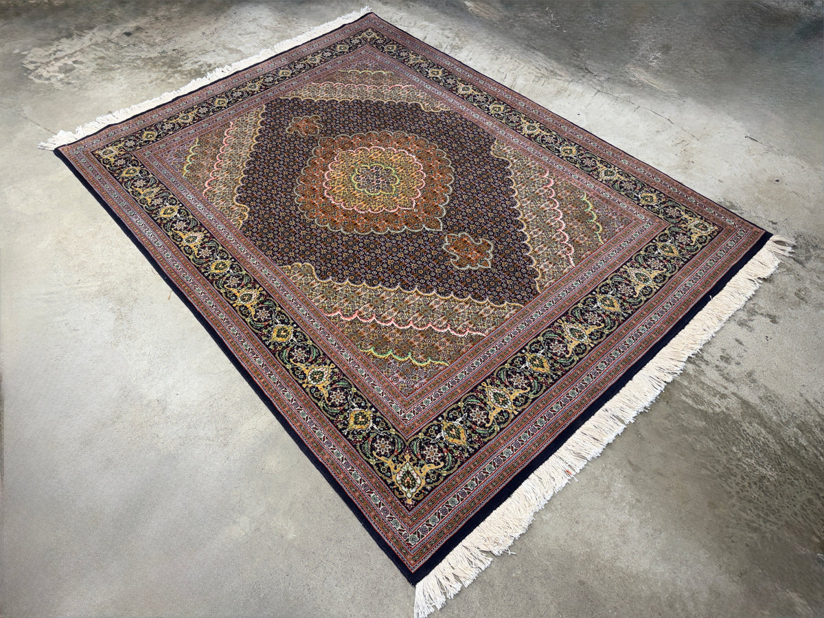 Hand-Knotted Persian Tabriz Mahi Rug - 4'10"x6'4"
