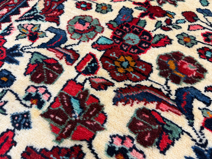 Hand-Knotted Persian Hamadan Rug - 5'2"x10'11"