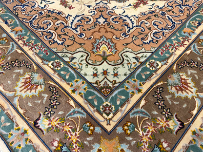 Hand-Knotted 60 Raj Persian Tabriz Rug - 4’11”x6’8”