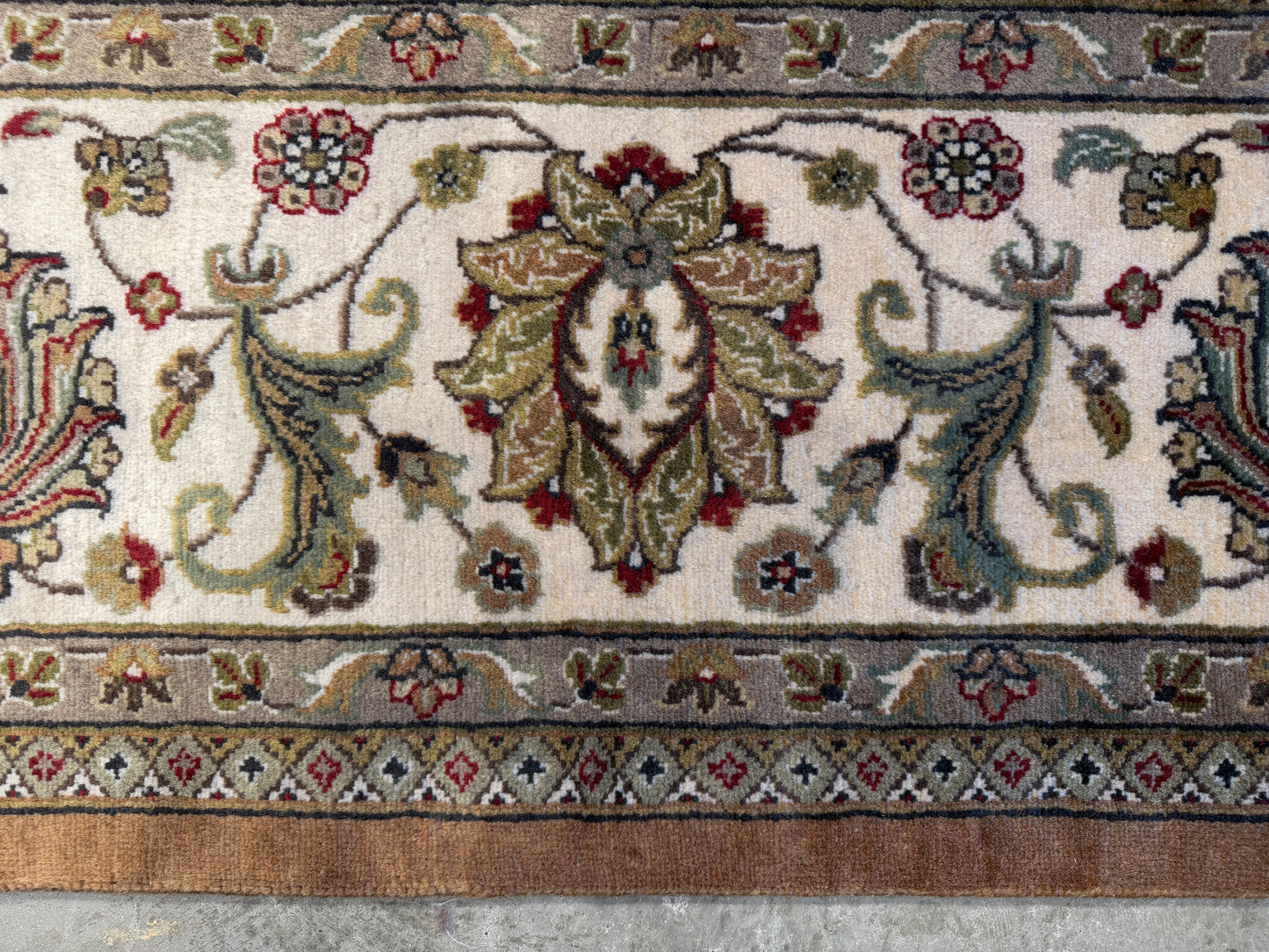 7’11”x9’11” Hand-Knotted Handmade Fine Wool PakPersian Area Rug
