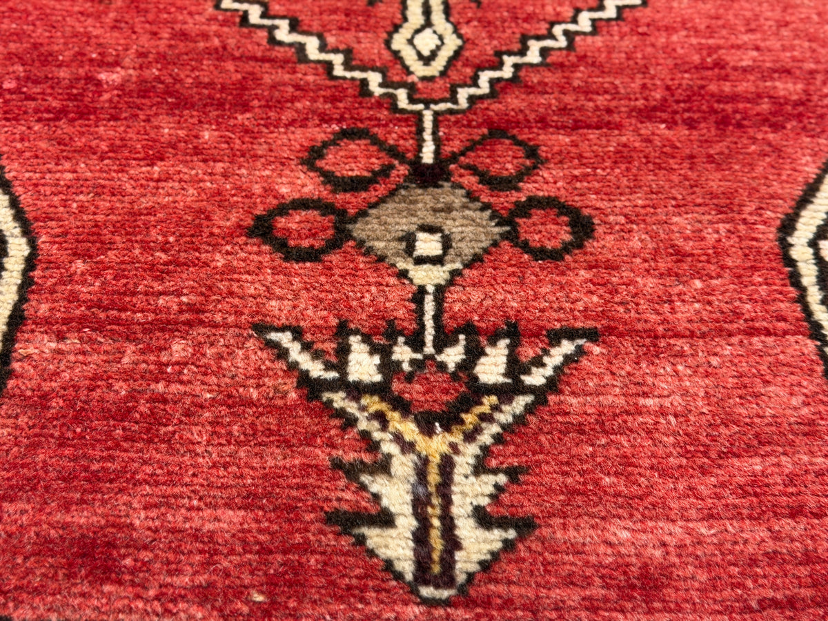 Hand-Knotted Persian Qashqai Rug - 4’x6’