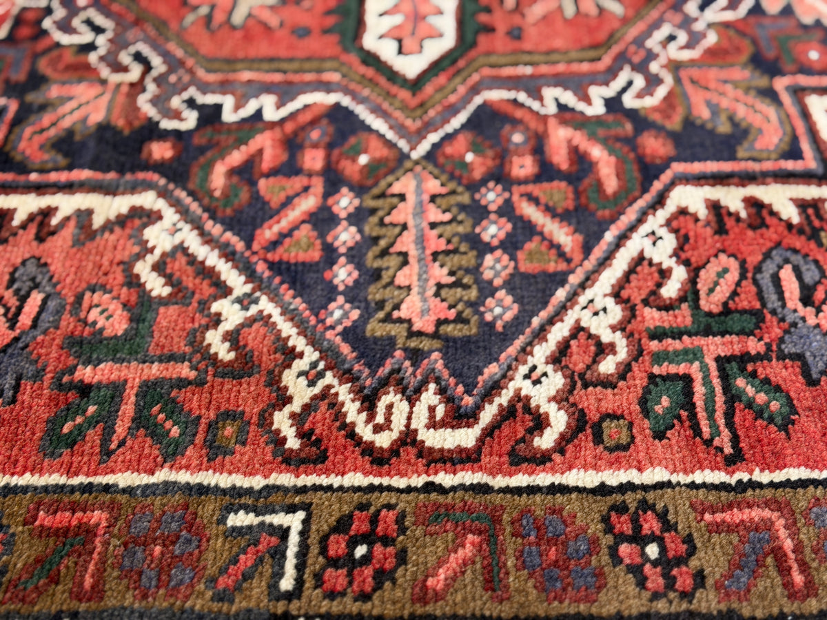 Hand-Knotted Persian Heriz Rug - 6'7"x10'4"