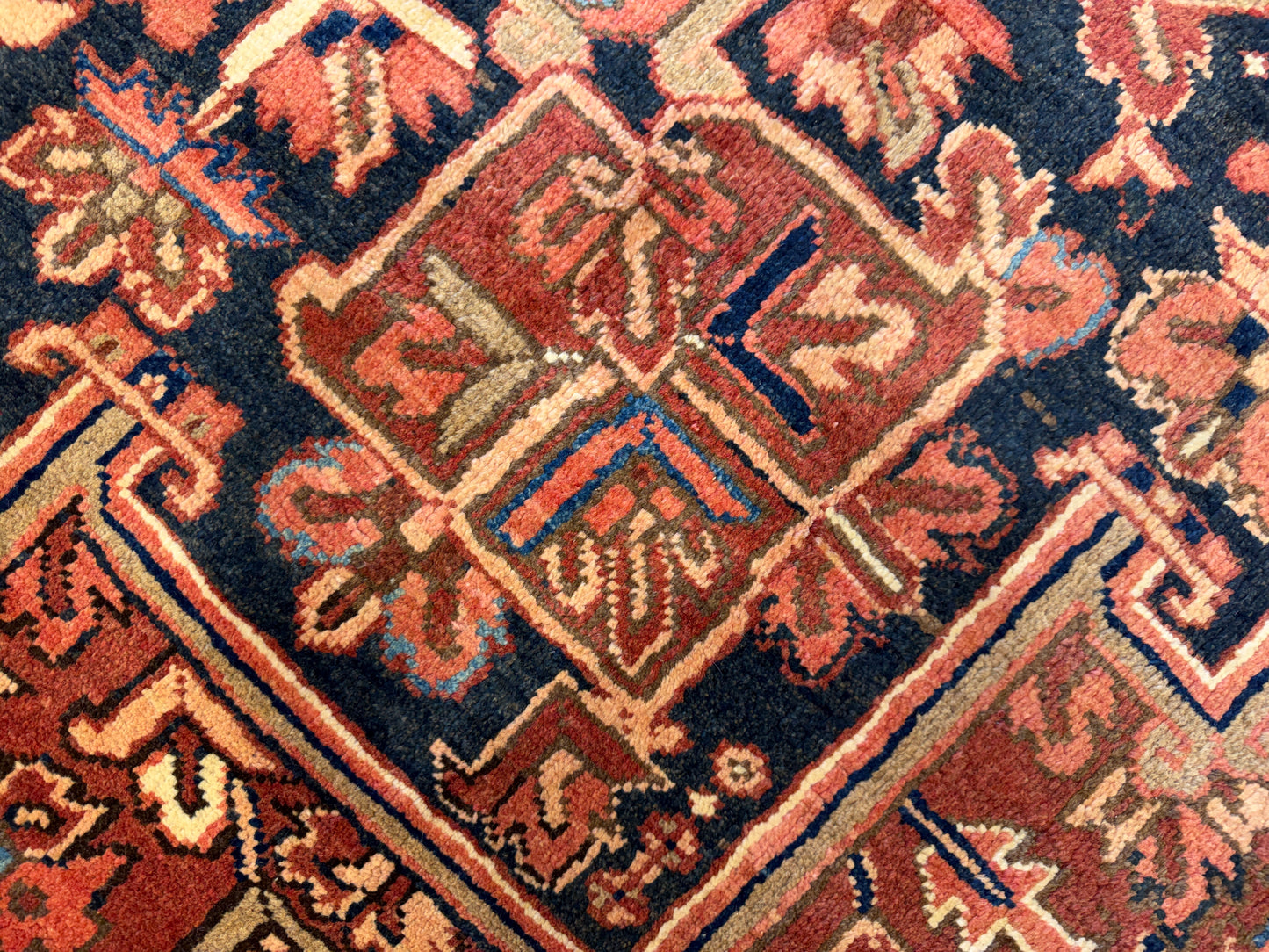 9’4”x12’4” Hand-Knotted Persian Heriz Ahar Area Rug