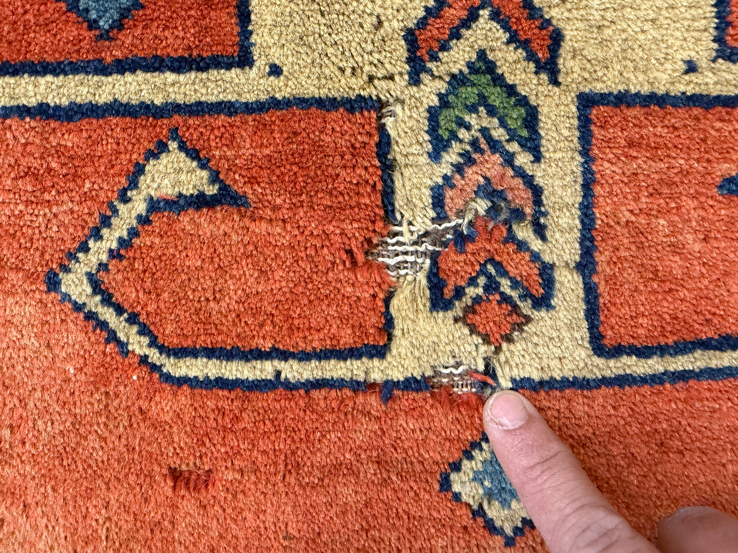 8’10”x11’ Hand-Knotted Wool Kazak Area Rug
