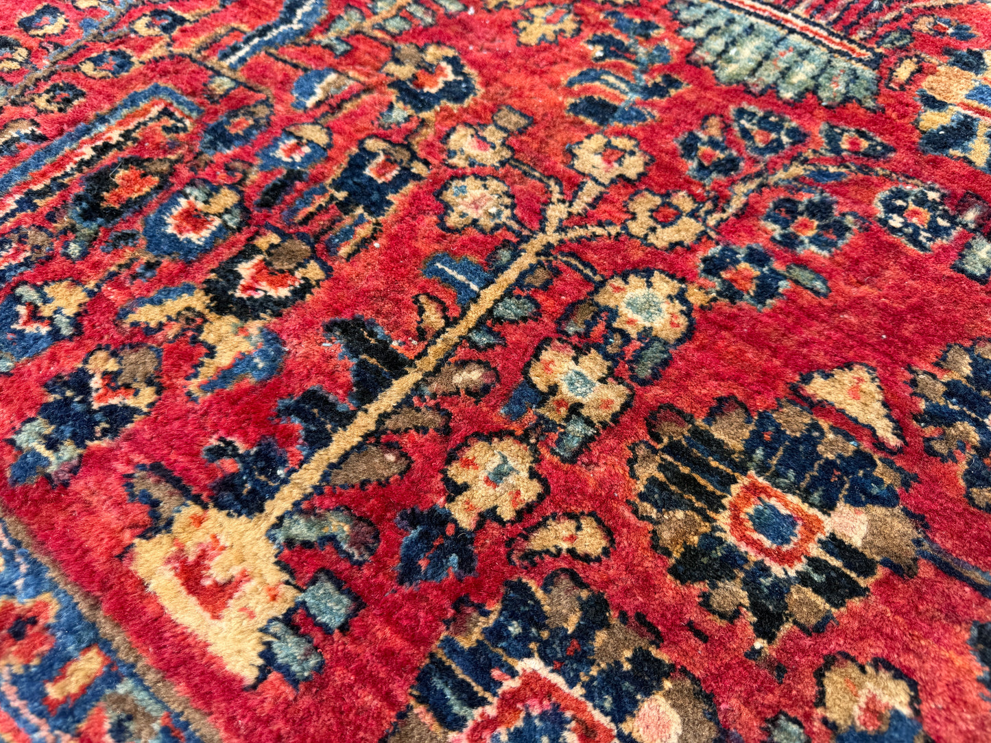 Hand-Knotted Persian Sarouk Rug - 10’1”x14’10”