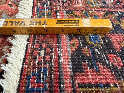 9’9”x11’2” Hand-Knotted Persian Heriz Rug