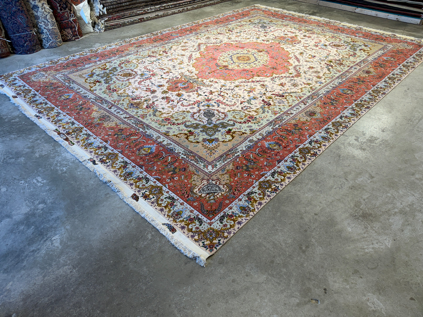11’4”x16’2” Very Fine Hand-Knotted Persian Tabriz 80 Raj Signed Area Rug