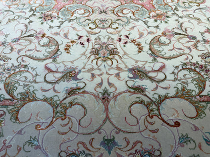 10’x13’6” Very Fine Hand-Knotted Persian Tabriz 80 Raj Area Rug