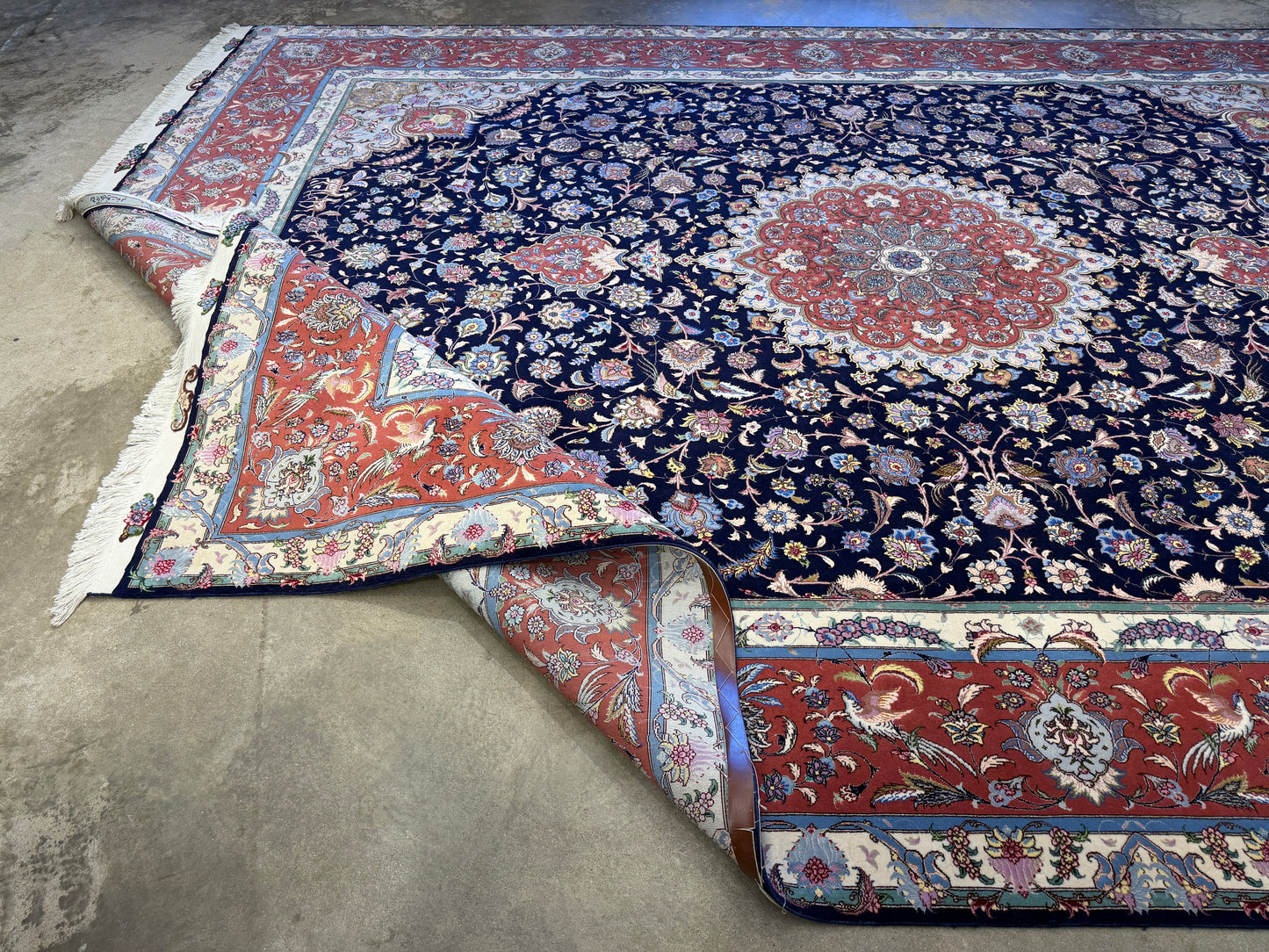 10’x13’7” Very Fine Hand-Knotted Signed Persian Tabriz Area Rug
