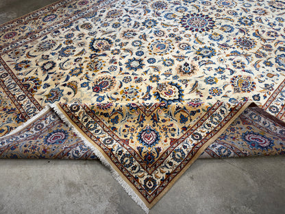 10’6”x14’6” Hand-Knotted Persian Kashan Area Rug