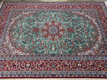 Hand-Knotted Persian Isfahan Rug - Signed Davari - 6’9”x10’