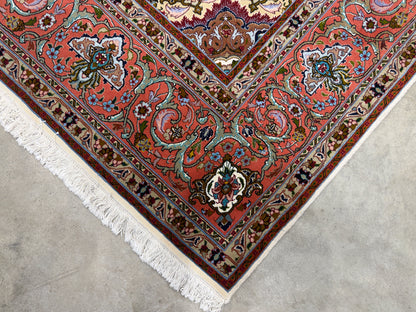 Hand-knotted Persian Tabriz Rug - 7’x10’8”