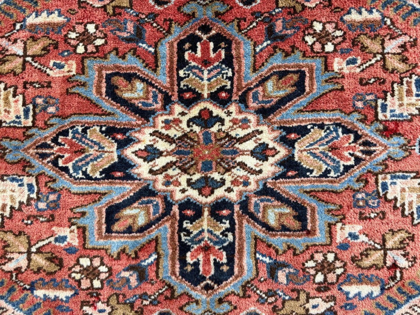 4’3”x4’10” Hand-Knotted Wool Heriz Persian Rug 4x5 Red Handmade Carpet