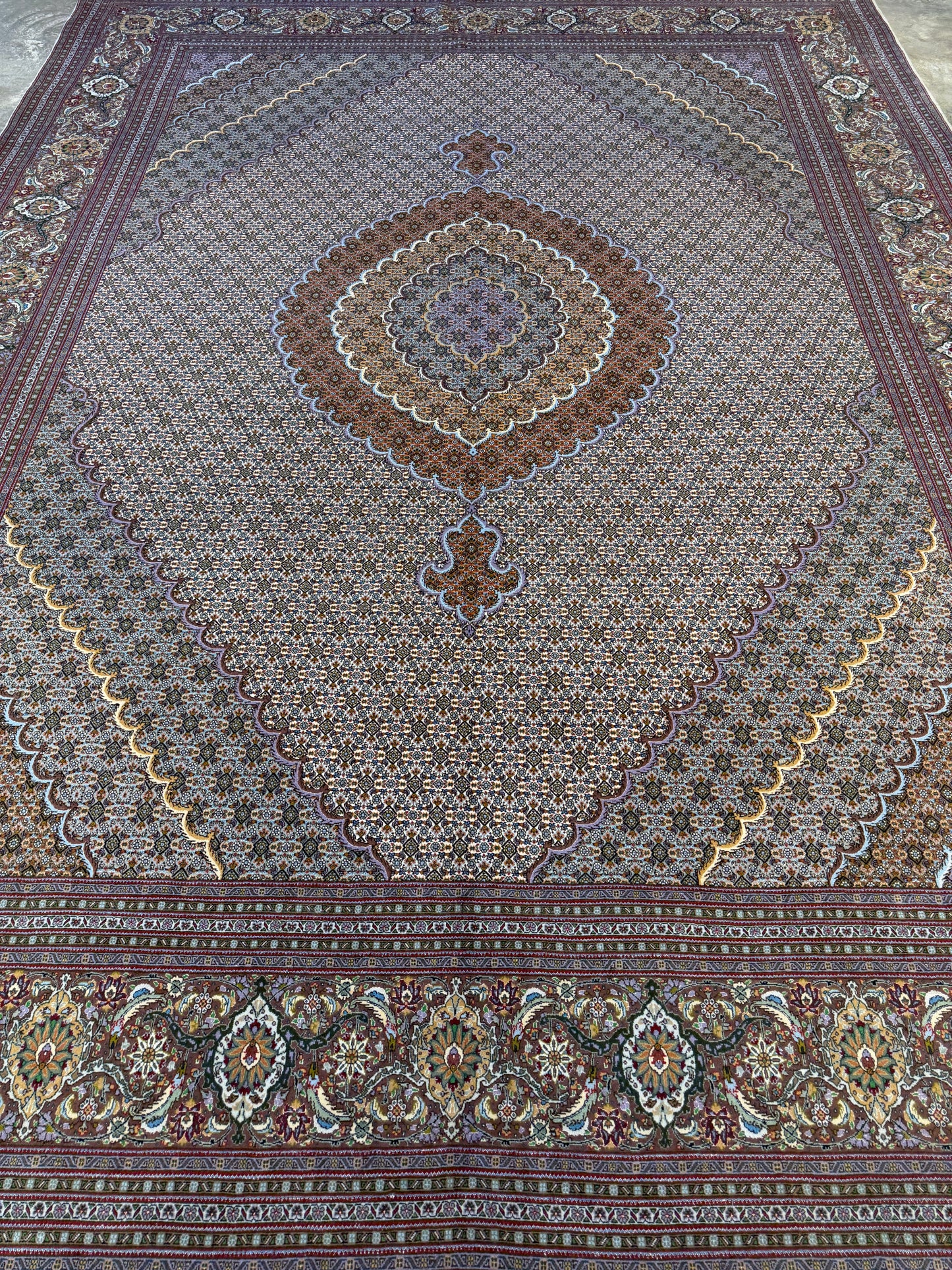 10’x13’2” Very Fine Hand-Knotted Persian Tabriz Mahi Area Rug