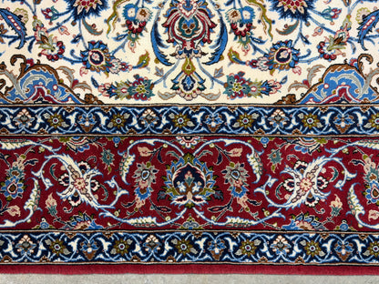 Hand-Knotted Persian Isfahan Rug - 5’2”x7’10”