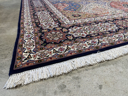 Hand-Knotted 60 Raj Persian Tabriz Rug - Dome Design - 10’x13’4”