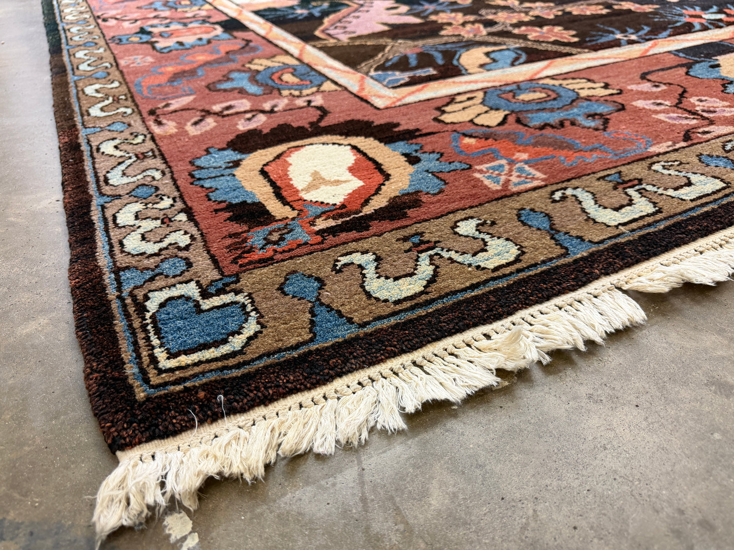 Hand-knotted Oushak Rug - 11’x12’