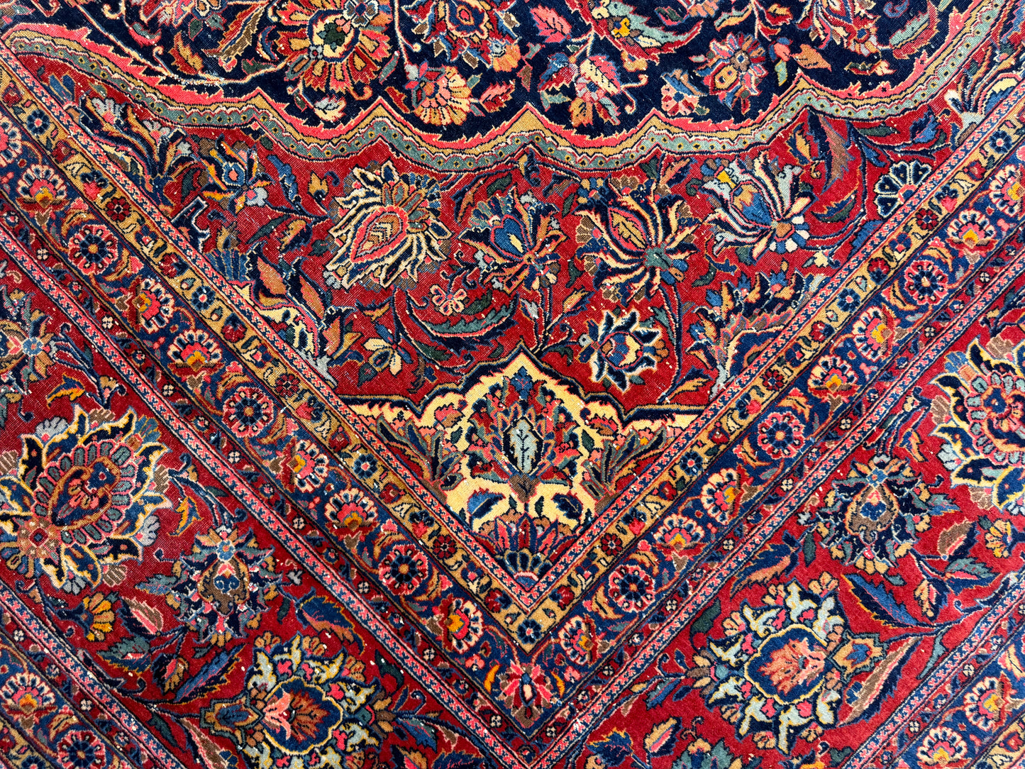 10’x13’7” Very Fine Antique Hand-Knotted Persian Kashan Area Rug